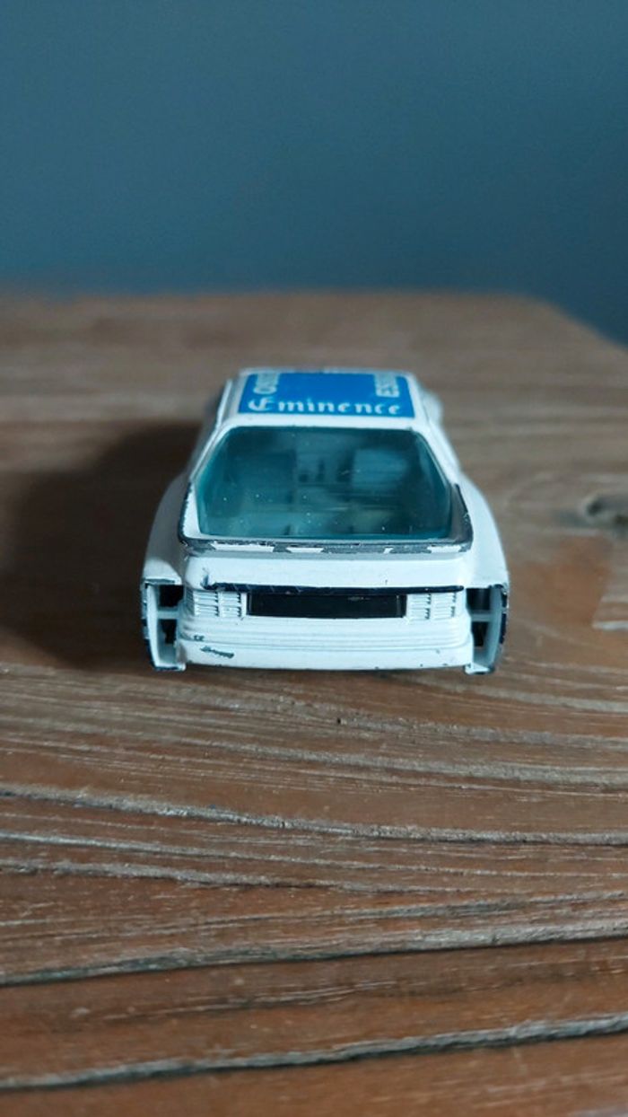 Porsche 924 turbo échelle 1:43 Burago - photo numéro 3
