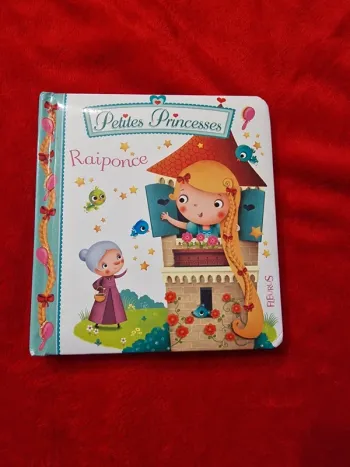Livre 3 petites princesses raiponce