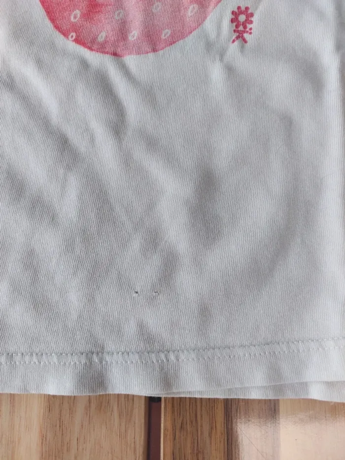 T-shirt blanc fraise - photo numéro 3