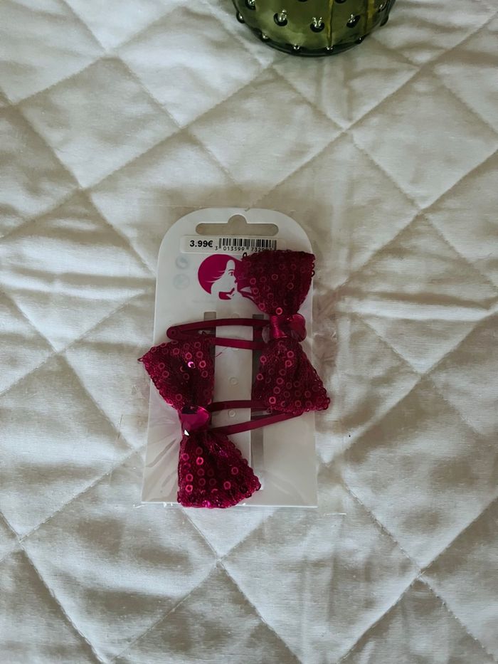 Lot de Pinces cheveux noeuds 🎀 neufs - photo numéro 2