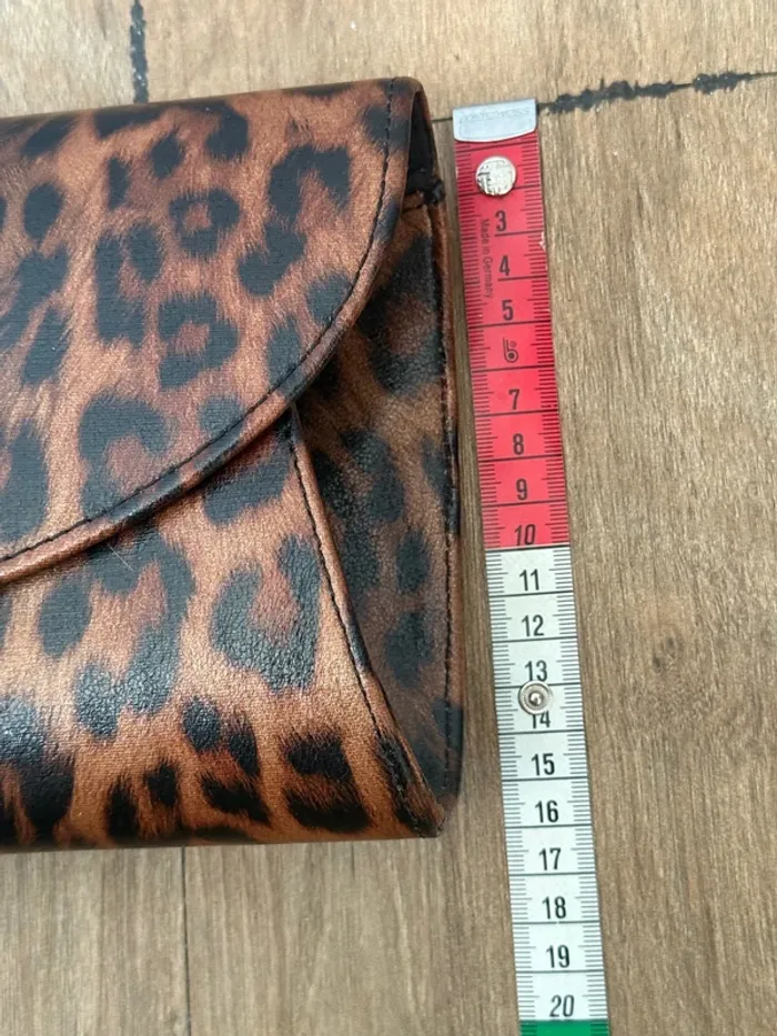 Pochette rigide léopard Primadonna – neuve avec bandoulière - photo numéro 6