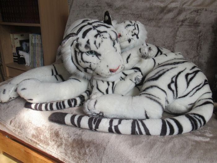 Grande peluche Tigre blanc et son bébé