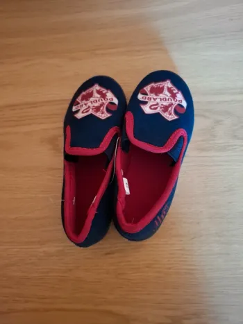 Chaussons pointure 29