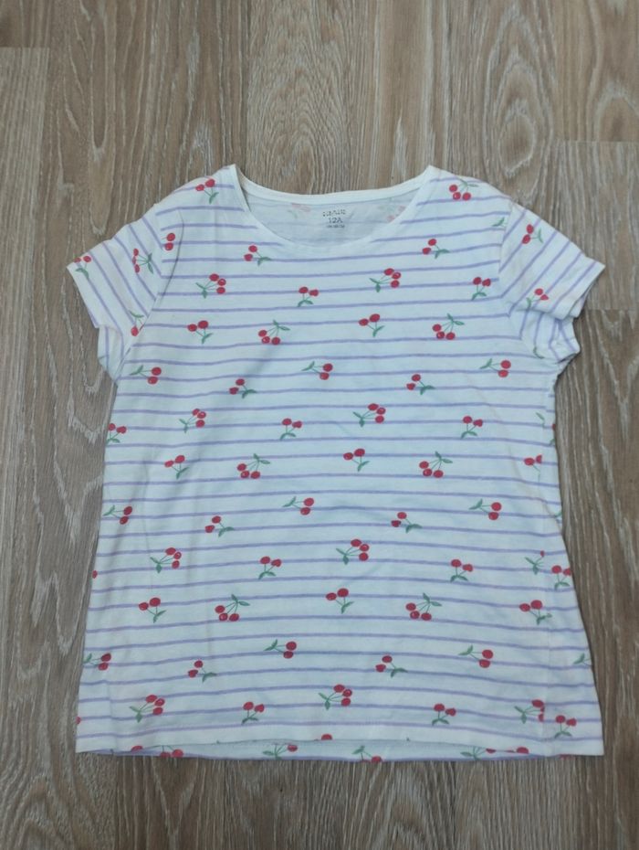 Deux tee-shirts 12 ans - photo numéro 3