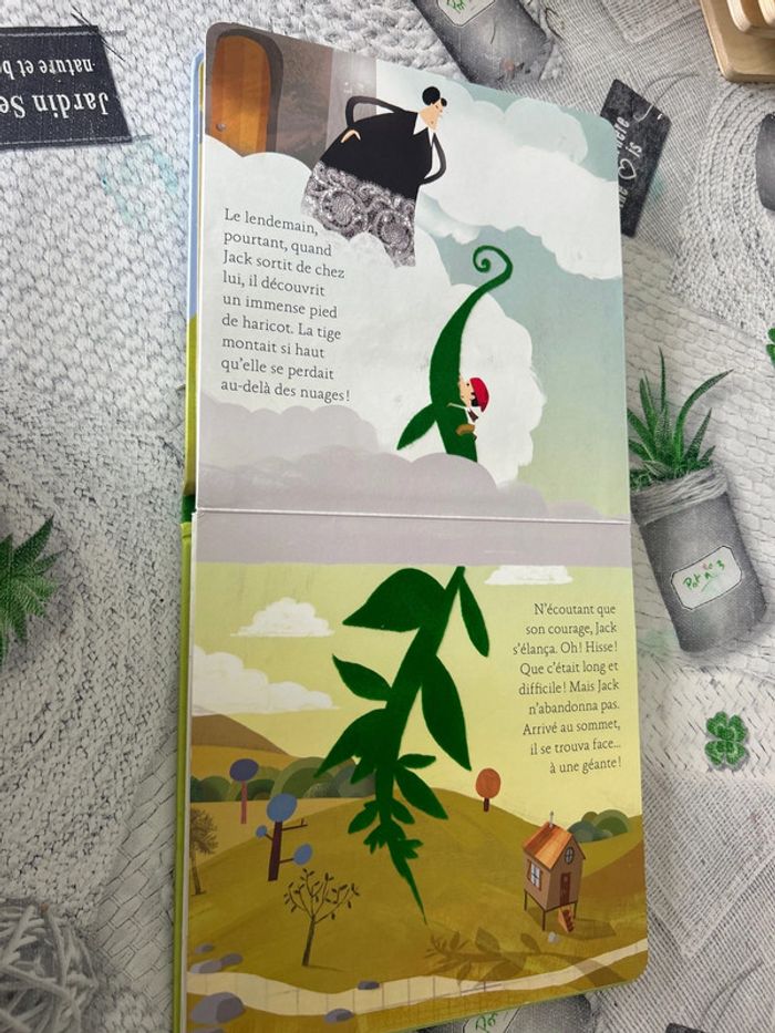 Livre à touché - photo numéro 3