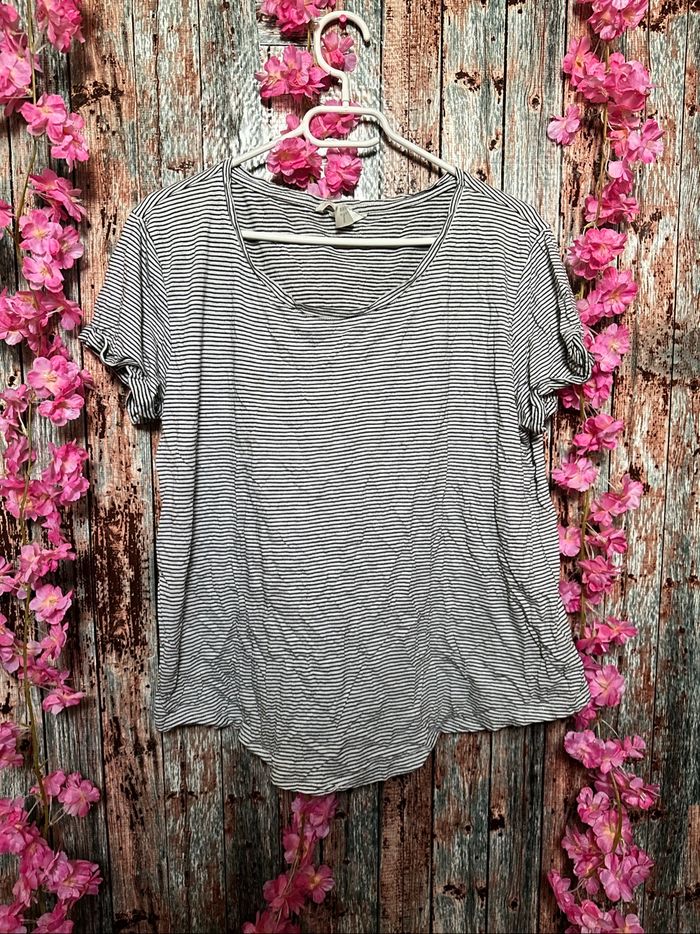 T-shirt manches courtes H&M taille L