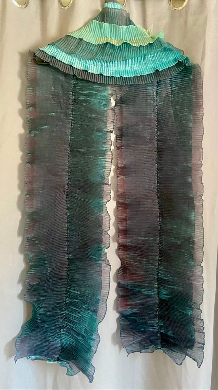 Écharpe gaufrée bleu/turquoise et verte - photo numéro 4