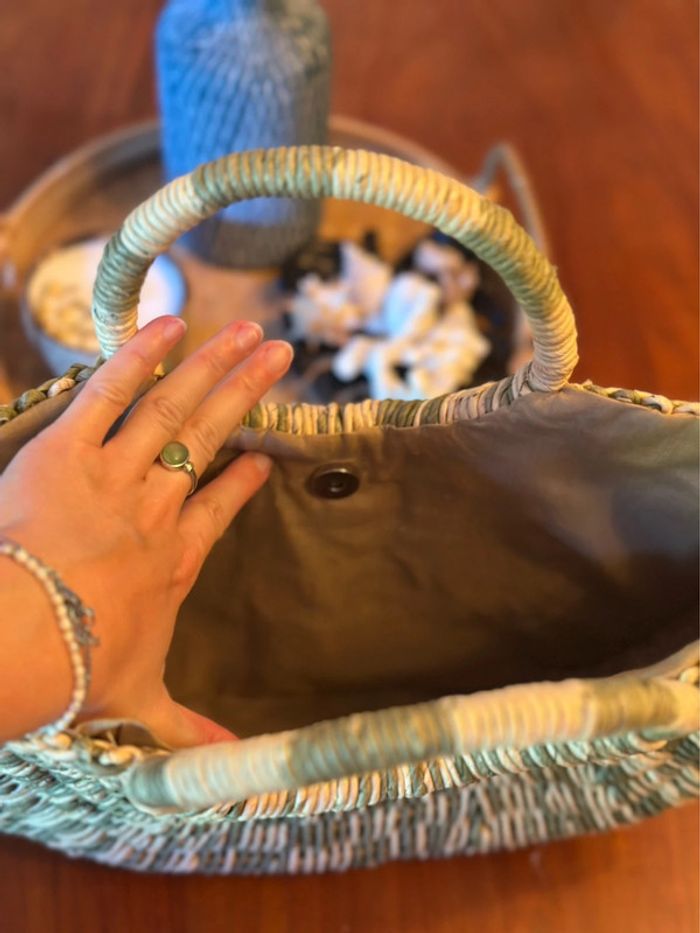 Sac panier rond tressé artisanal en osier naturel – Porté main - photo numéro 9