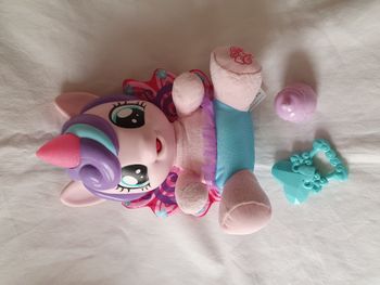 Peluche interactive poney My Little Pony Bébé Flurryheart interactive Hasbro 2015 B5365