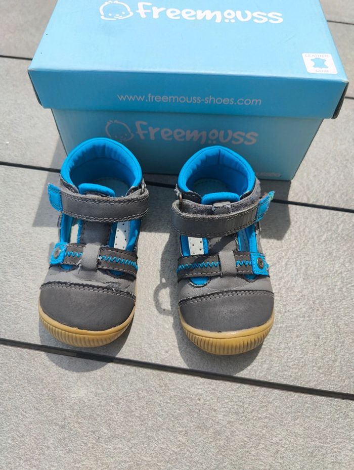 Chaussures été garçon freemouss taille 20