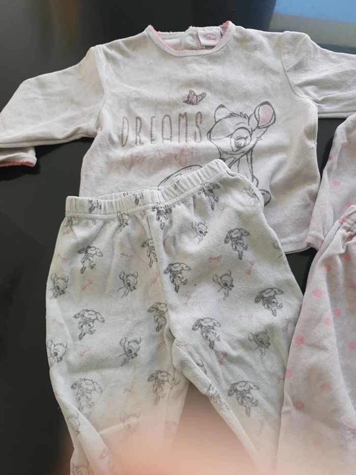 Lot pyjamas disney 18 mois - photo numéro 2