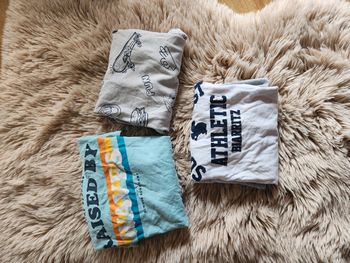 Lot 3 tshirt 6-8ans