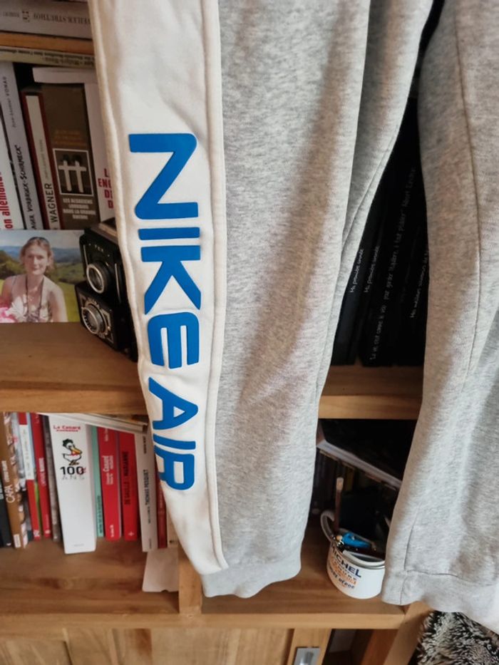 Jogging nike air taille XS - photo numéro 3
