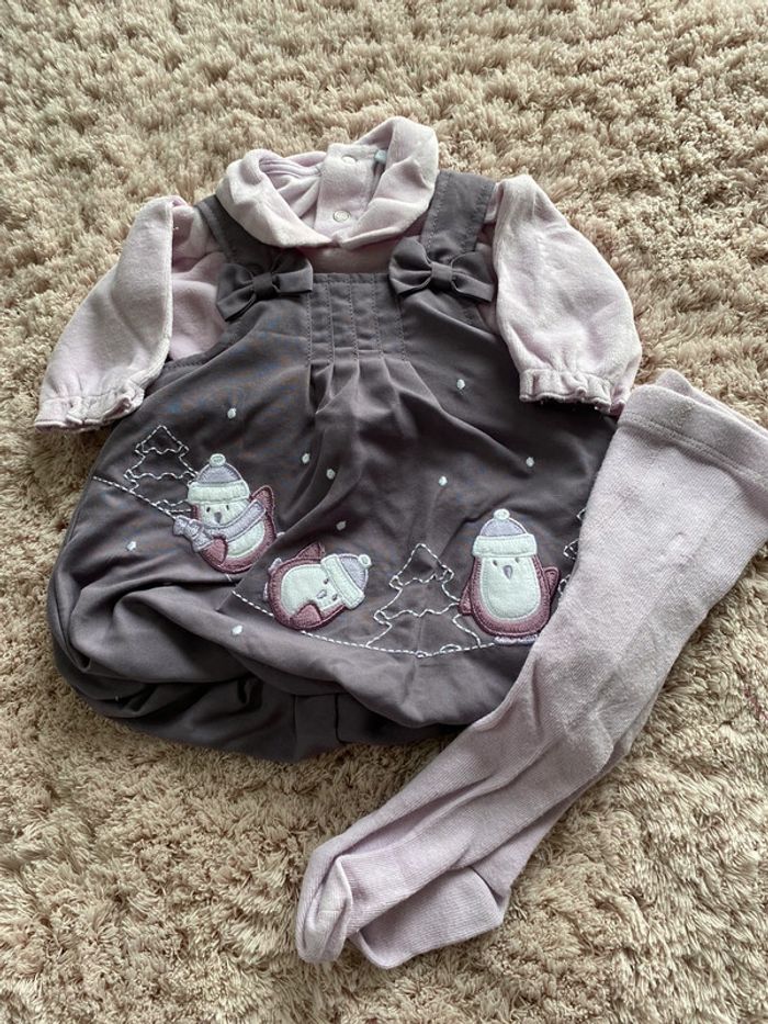 Robe boule avec tee-shirts manches longues et collant 1 mois