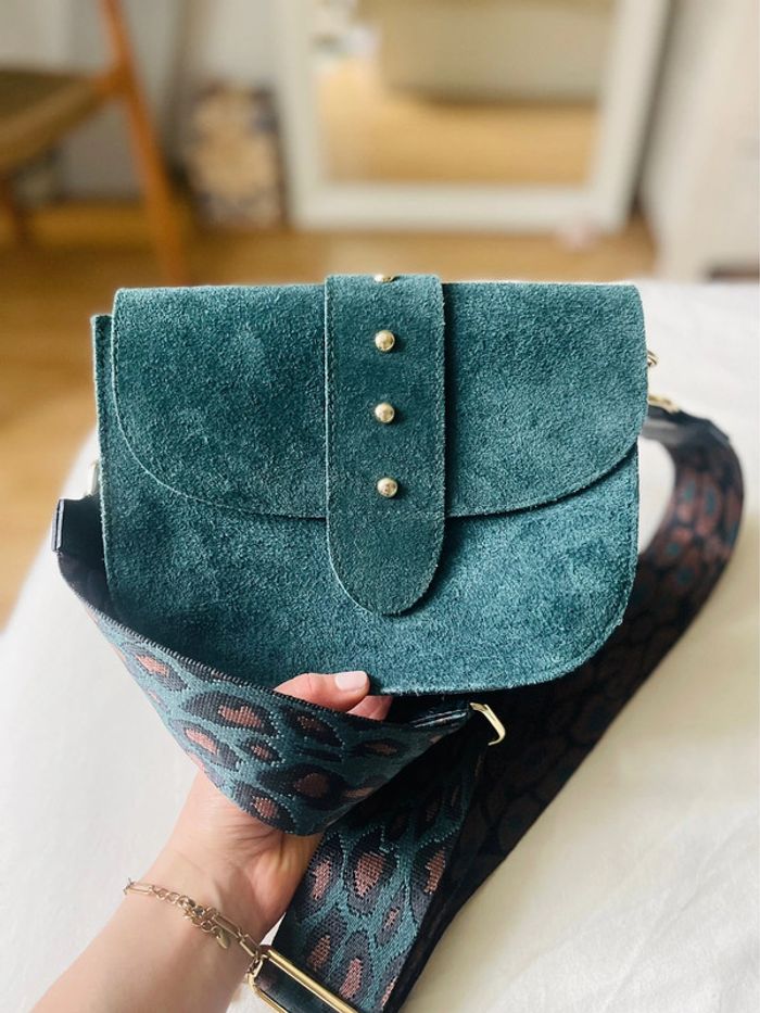 Sac en daim avec deux bandoulières 🌿