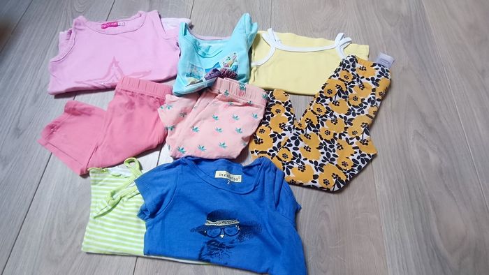 Lot vêtements 2 ans - photo numéro 2