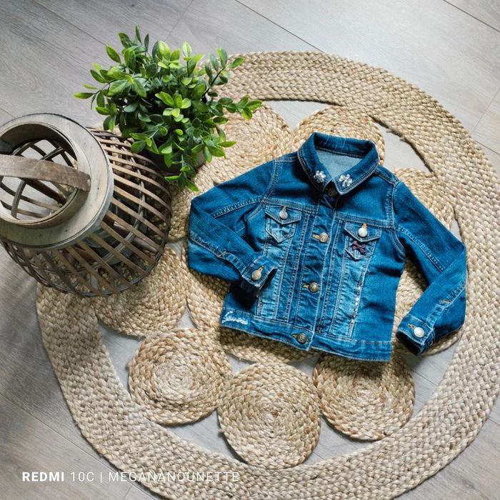 💙 Veste en jean fille 4 ans – Très bon état – Boutique parisienne