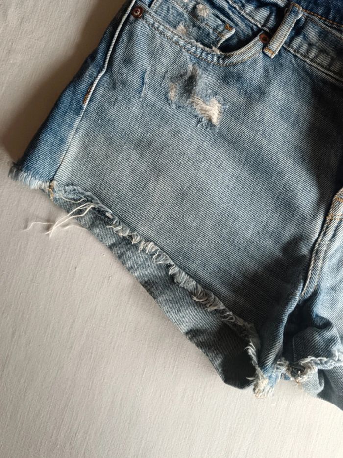 Short en jean Mango taille 36 - photo numéro 3
