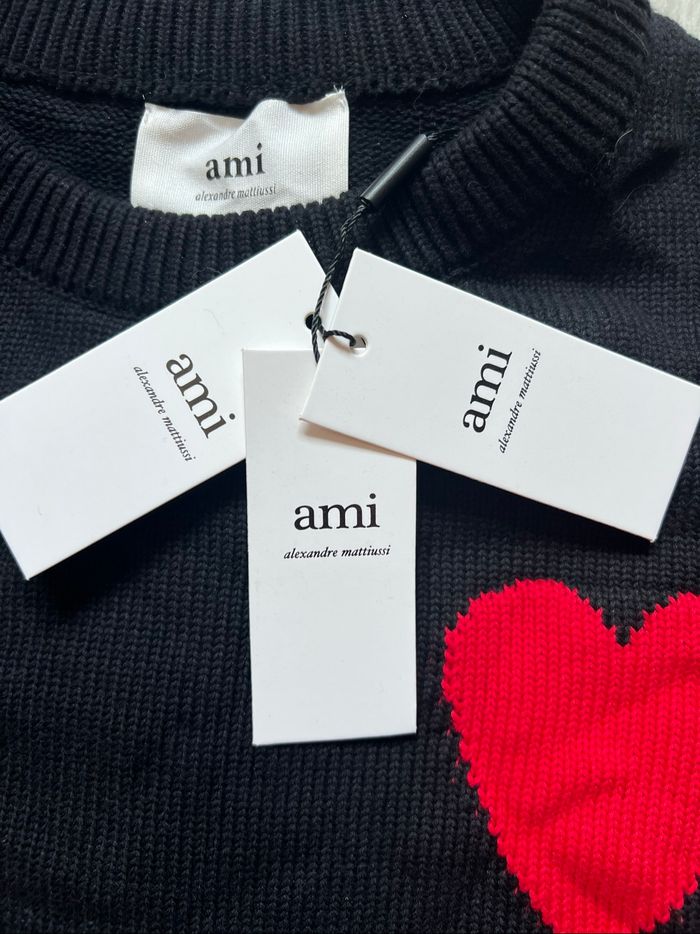 Pull AMI Noir et Rouge Neuf Taille S - photo numéro 3