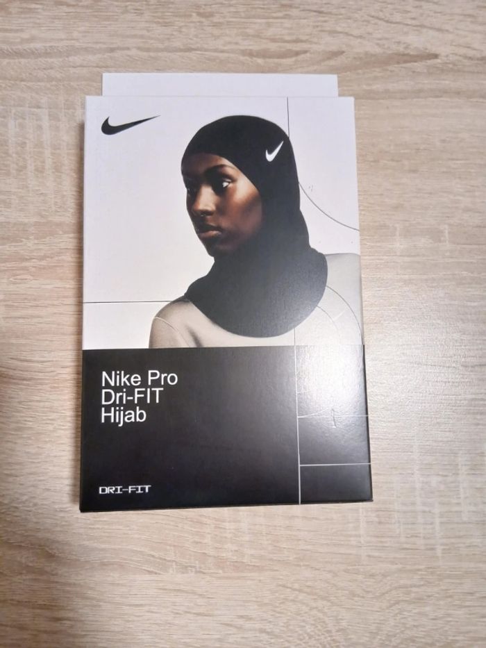 Nike pro dri-fit hijab