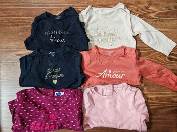 Lot 6 t-shirt manche longue kiabi eco concept 18 mois