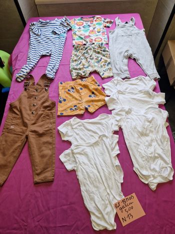 Lot vêtements 18mois garçon N 13