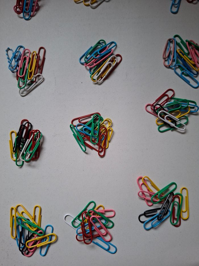 Lot 130 trombones colorés - photo numéro 3