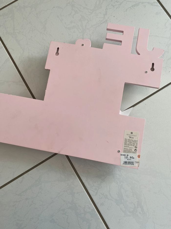 Porte manteau « je suis une princesse » - photo numéro 2