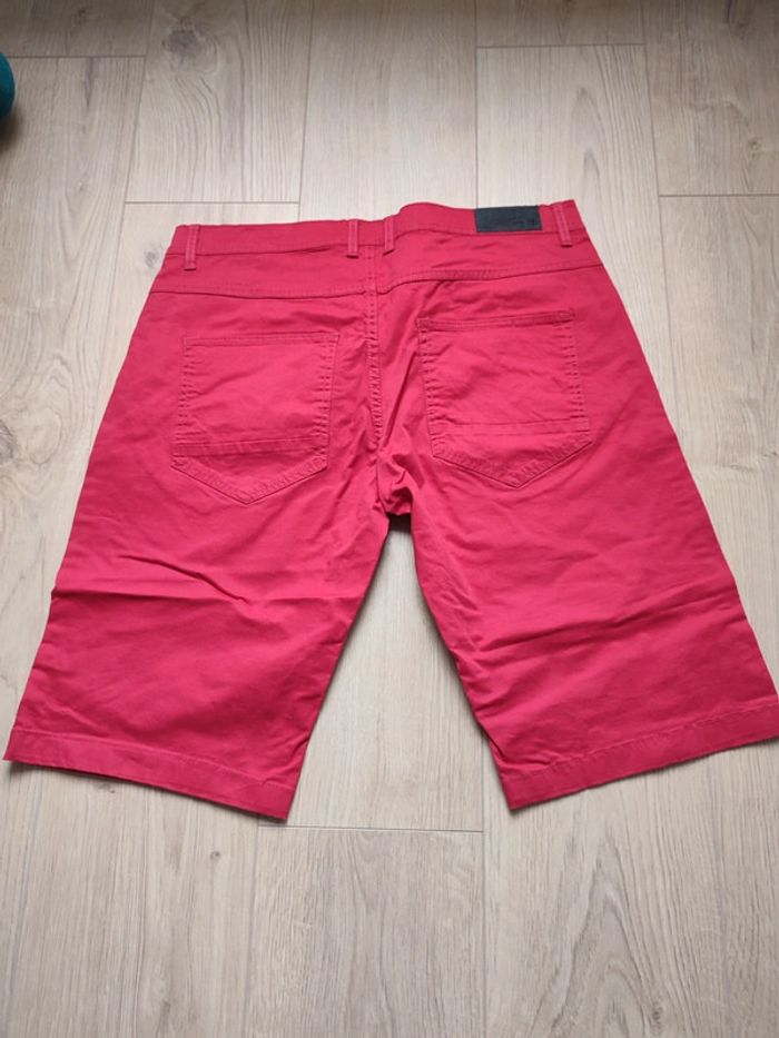 Bermuda rouge vif taille L - photo numéro 2