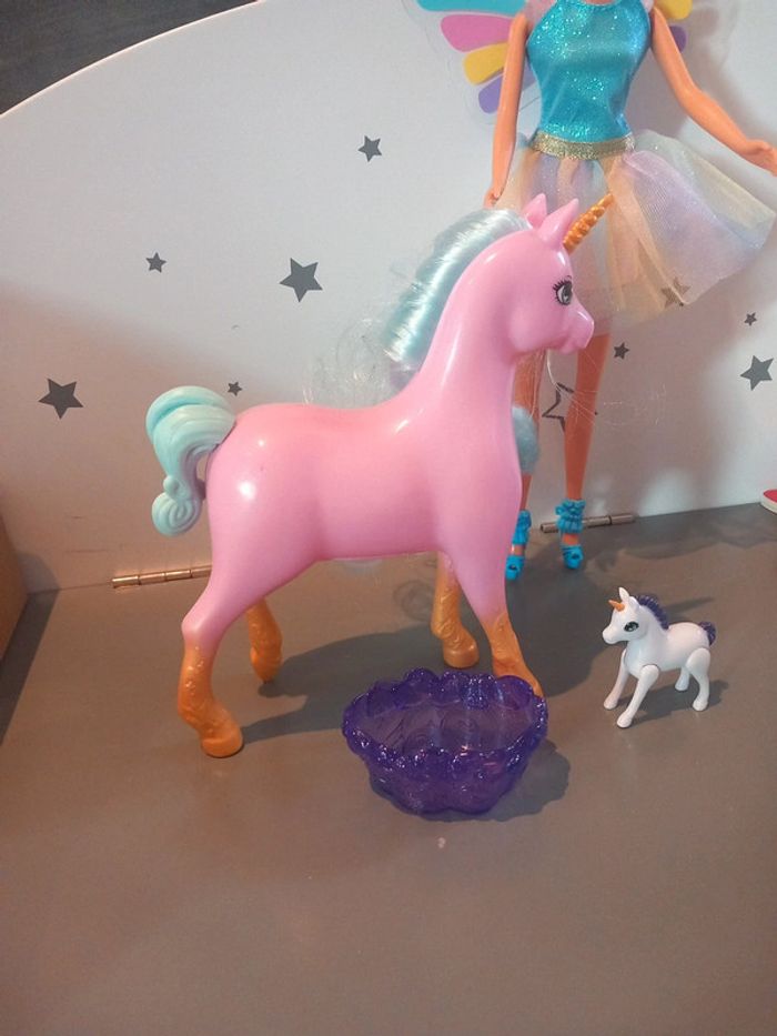 Barbie licorne et bébé licorbe - photo numéro 3