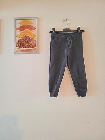 Pantalon de sport noir Taille 3 ans