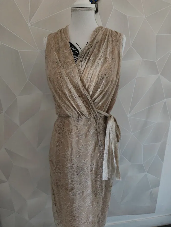 Robe beige