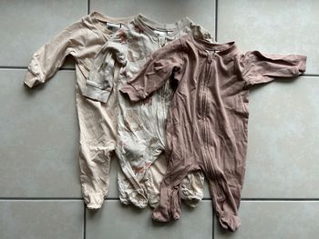 Lot 3 pyjamas coton 62 cm
