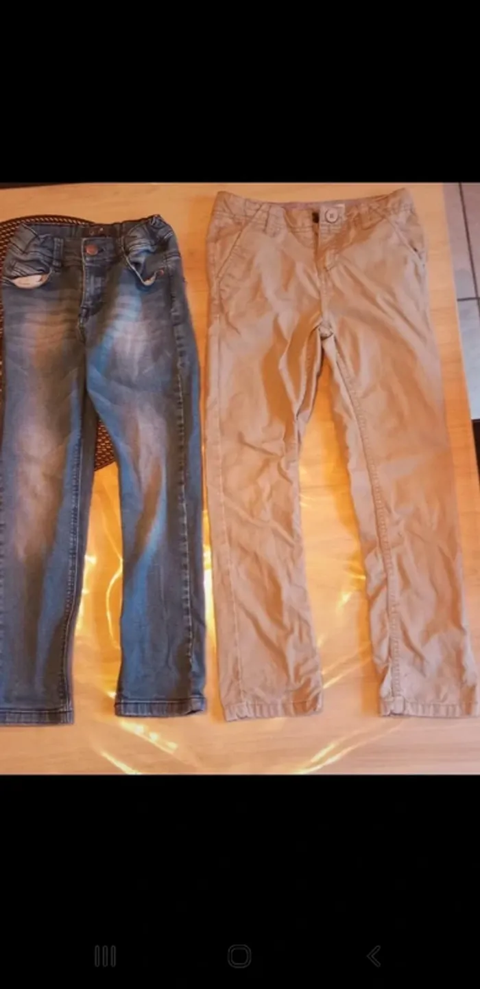 Lot de deux pantalons 8 ans