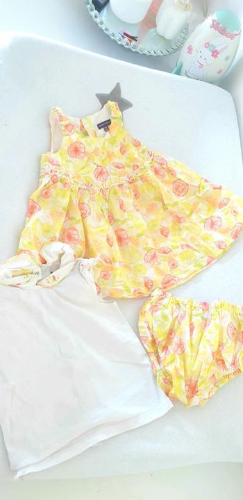 Ensemble robe 3 pièces 6 mois