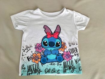🤍 T-shirt manches courtes Stitch blanc - 6 ans - Très bon état 🤍