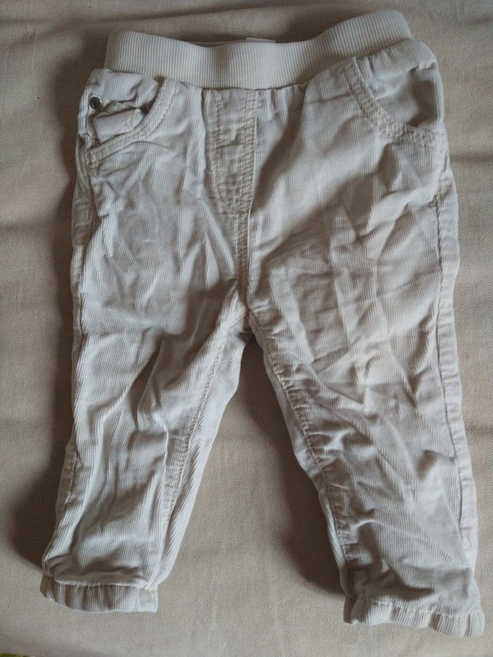 Pantalon aspect velours taille 12 mois en très bon état marque Tex