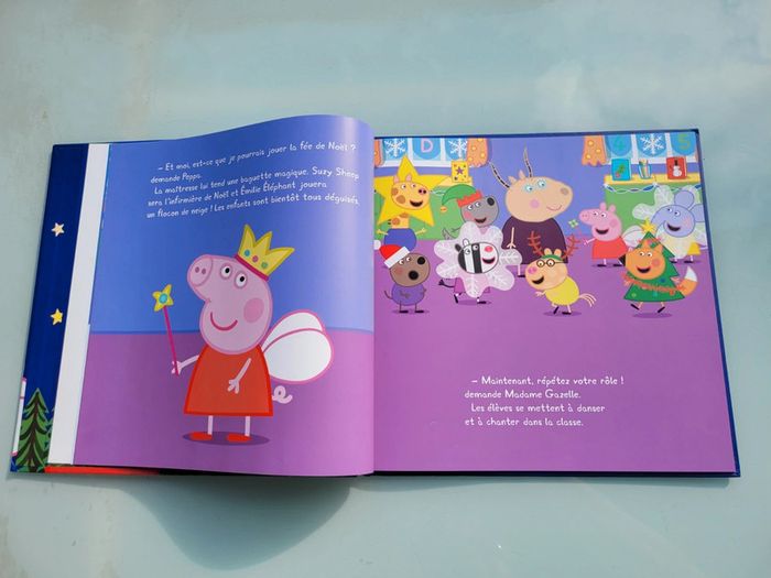 Livre grand format Peppa rencontre le Père-Noël 🎅 - photo numéro 5