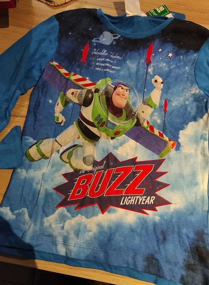 Tee shirt buzz