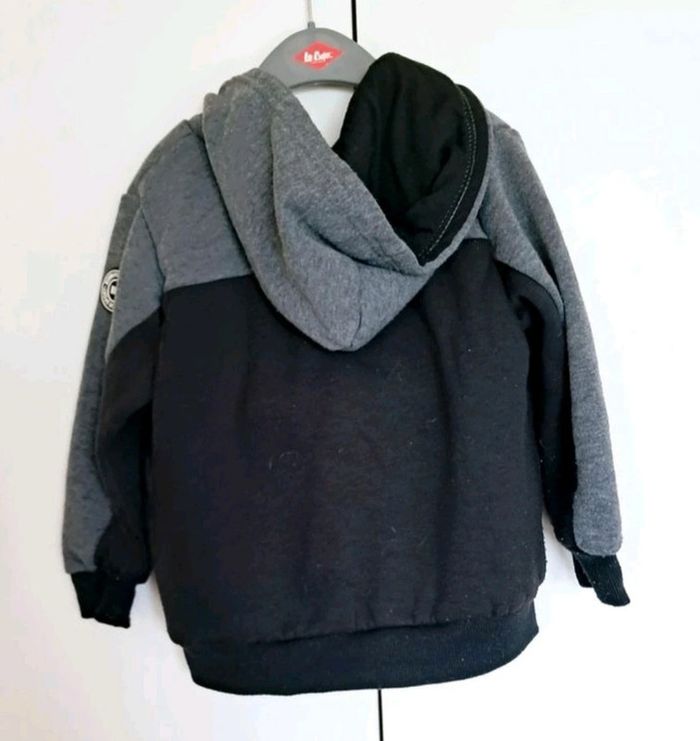 Veste 4 ans - photo numéro 4