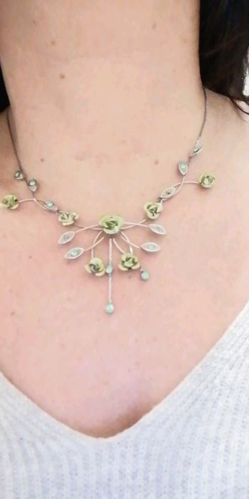 Collier fantaisie