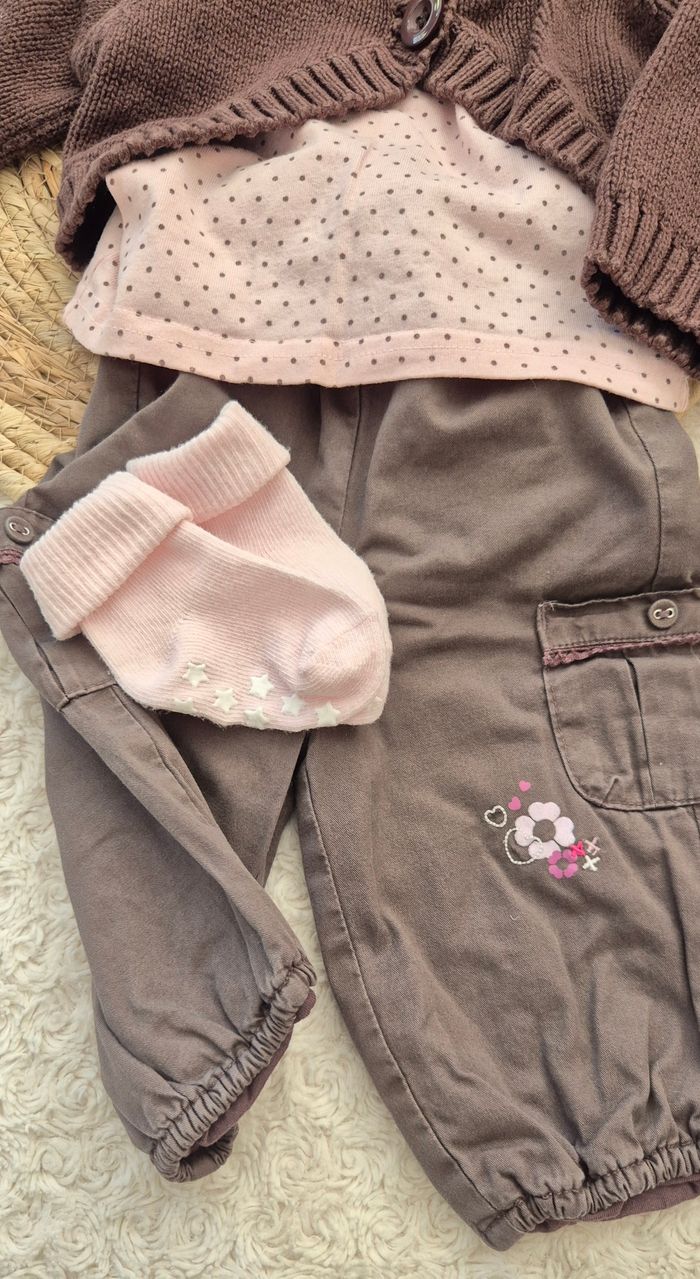 Ensemble pantalon 6 mois fille - photo numéro 2