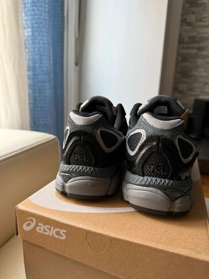 ASICS Gel-NYC Graphite Grey Black 39.5 - photo numéro 7