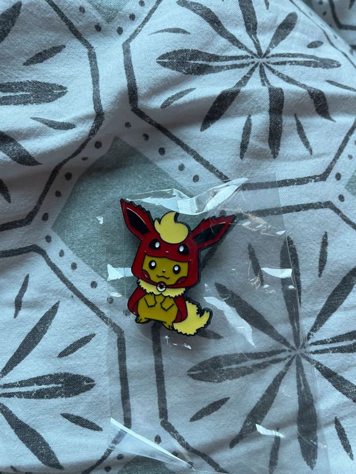Pins Pokémon - photo numéro 4