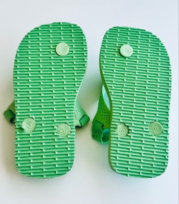 Tongs Havaianas bébé - taille 20