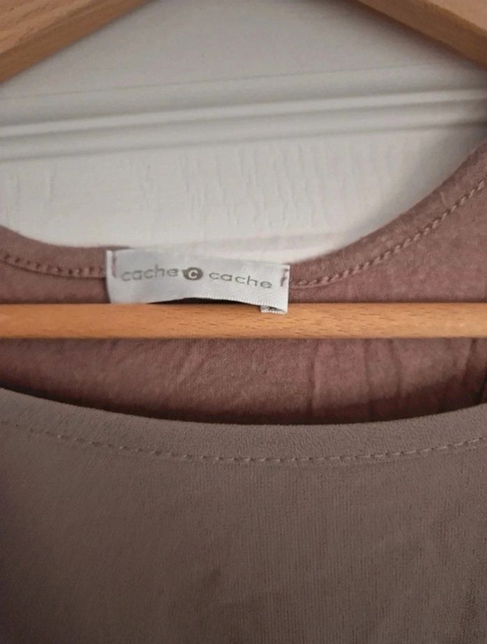 🚺 T-shirt - photo numéro 2