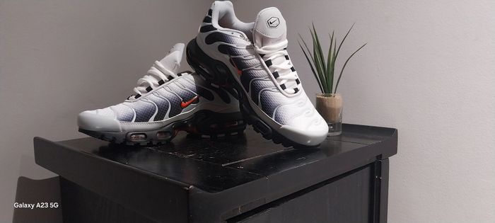 Nike Air plus Grey Volt - photo numéro 4