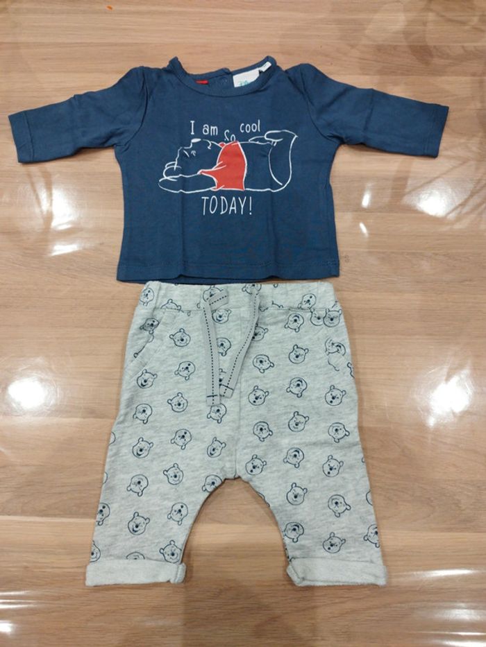 Ensemble t-shirt manches longues et pantalon