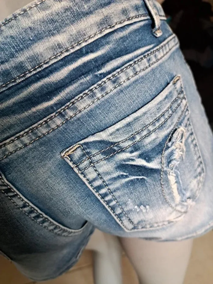 Short en jean - photo numéro 4