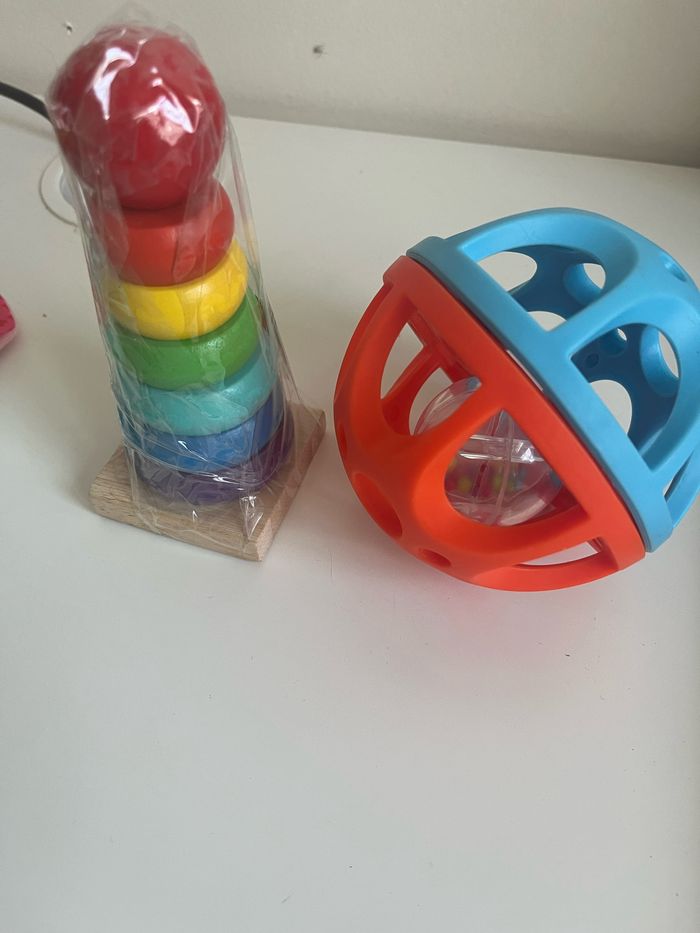 Lot de plusieurs jouets pour bébé - photo numéro 5